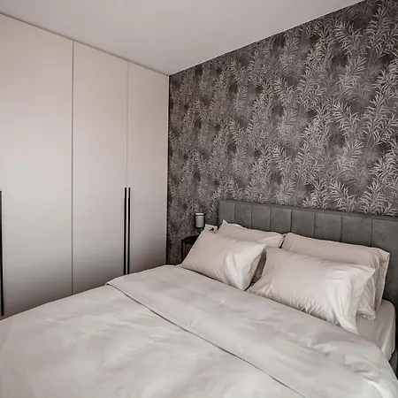 Sodoben Apartma V Centru Ljubljane Appartamento Lubiana